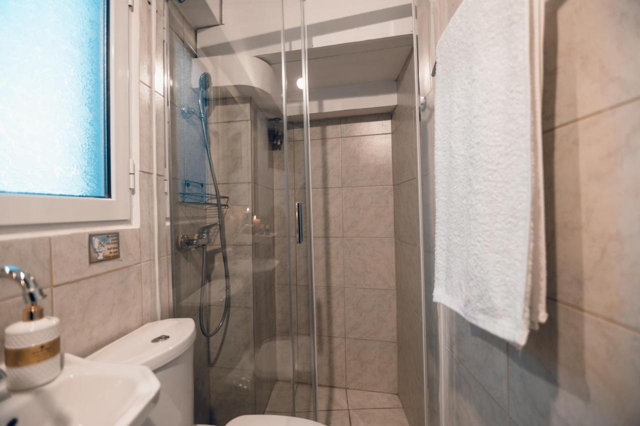 Acrolights By Night Apartment Athens Luaran gambar